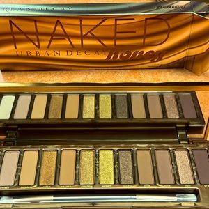 URBAN DECAY NAKED HONEY EYESHADOW COLLECTION